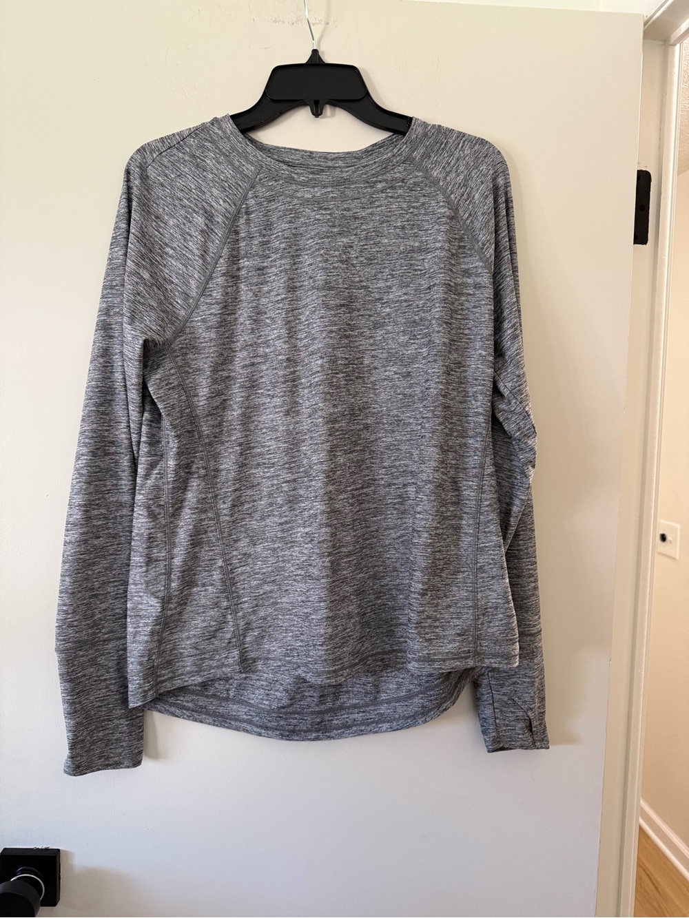 Athleta Heathered Gray Crewneck Long Sleeve Top